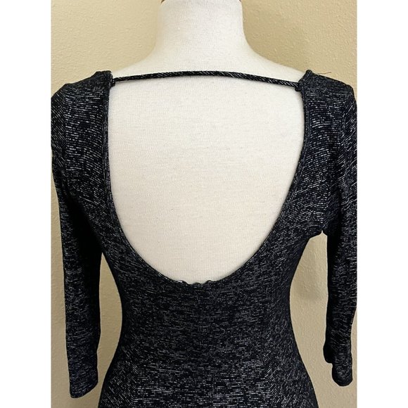Aiden Y Dress Sz L 3/4 Sleeve Knit Skater Open Keyhole Open Cut Back Black - Picture 4 of 8